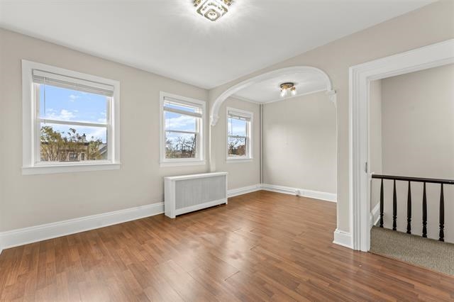 369 WEBSTER AVE