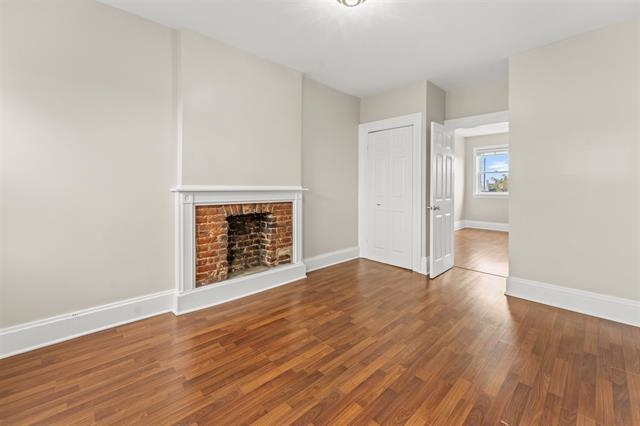 369 WEBSTER AVE