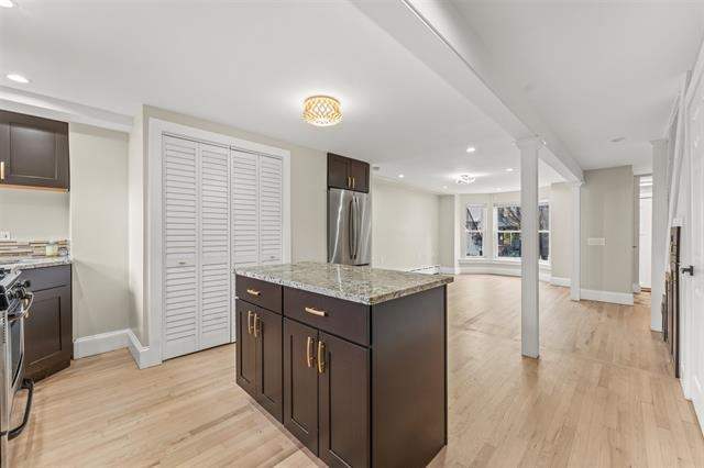 369 WEBSTER AVE