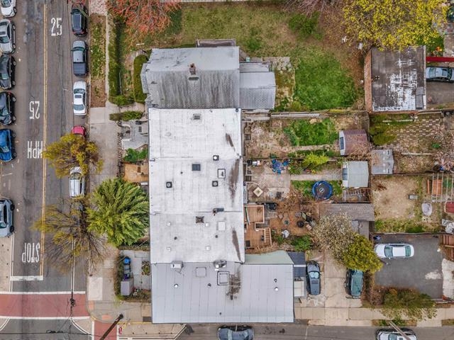 369 WEBSTER AVE