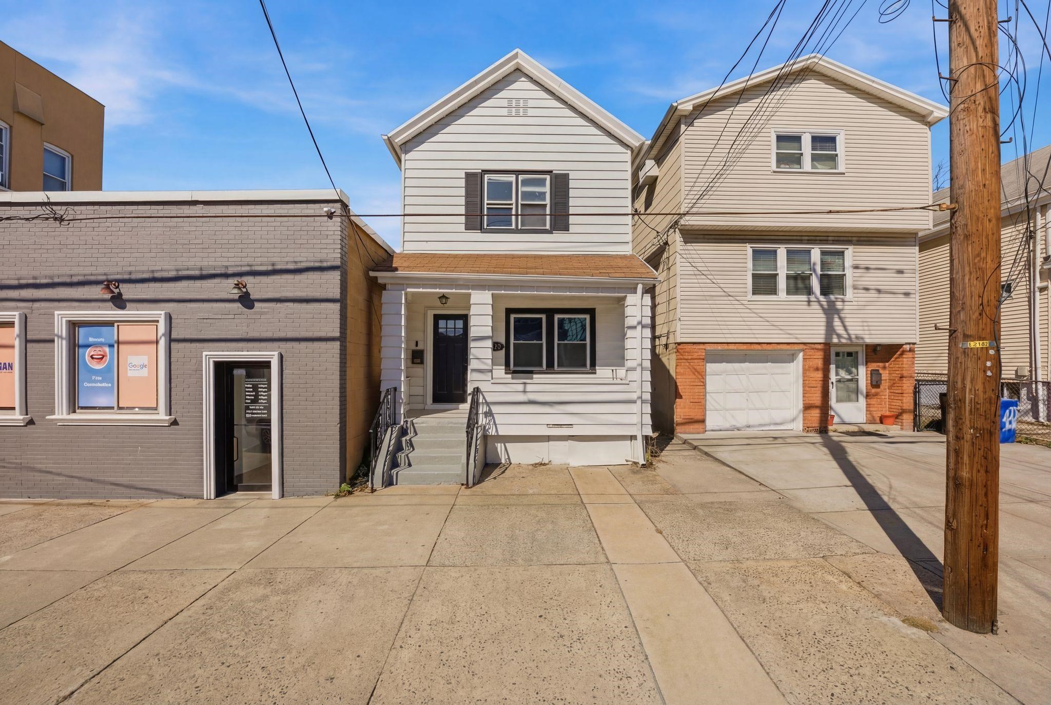139 WEST 51ST ST