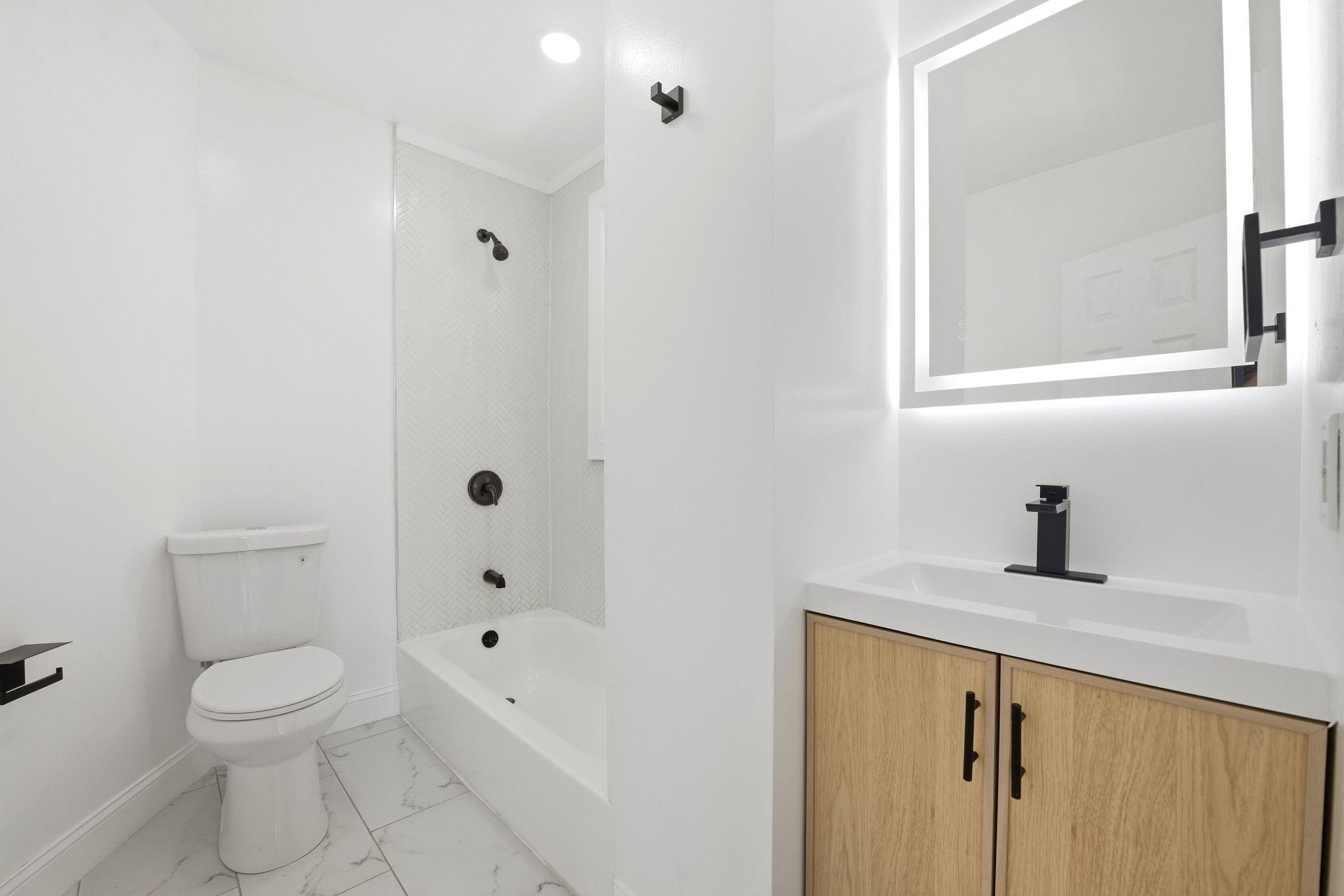 139 WEST 51ST ST