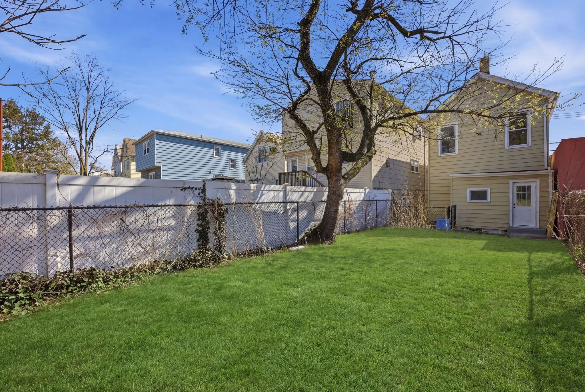 139 WEST 51ST ST