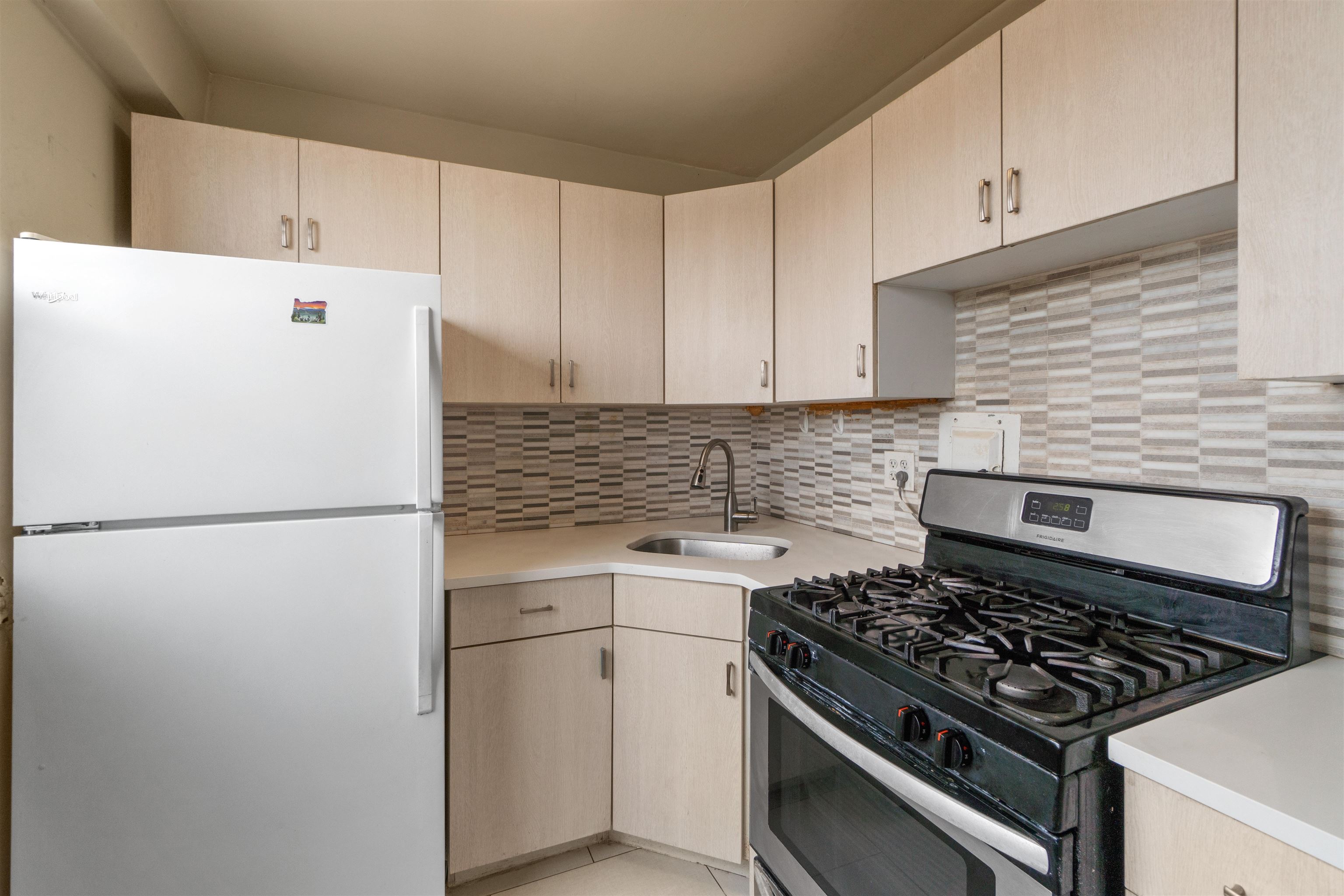 6515 BLVD EAST Unit: 7D