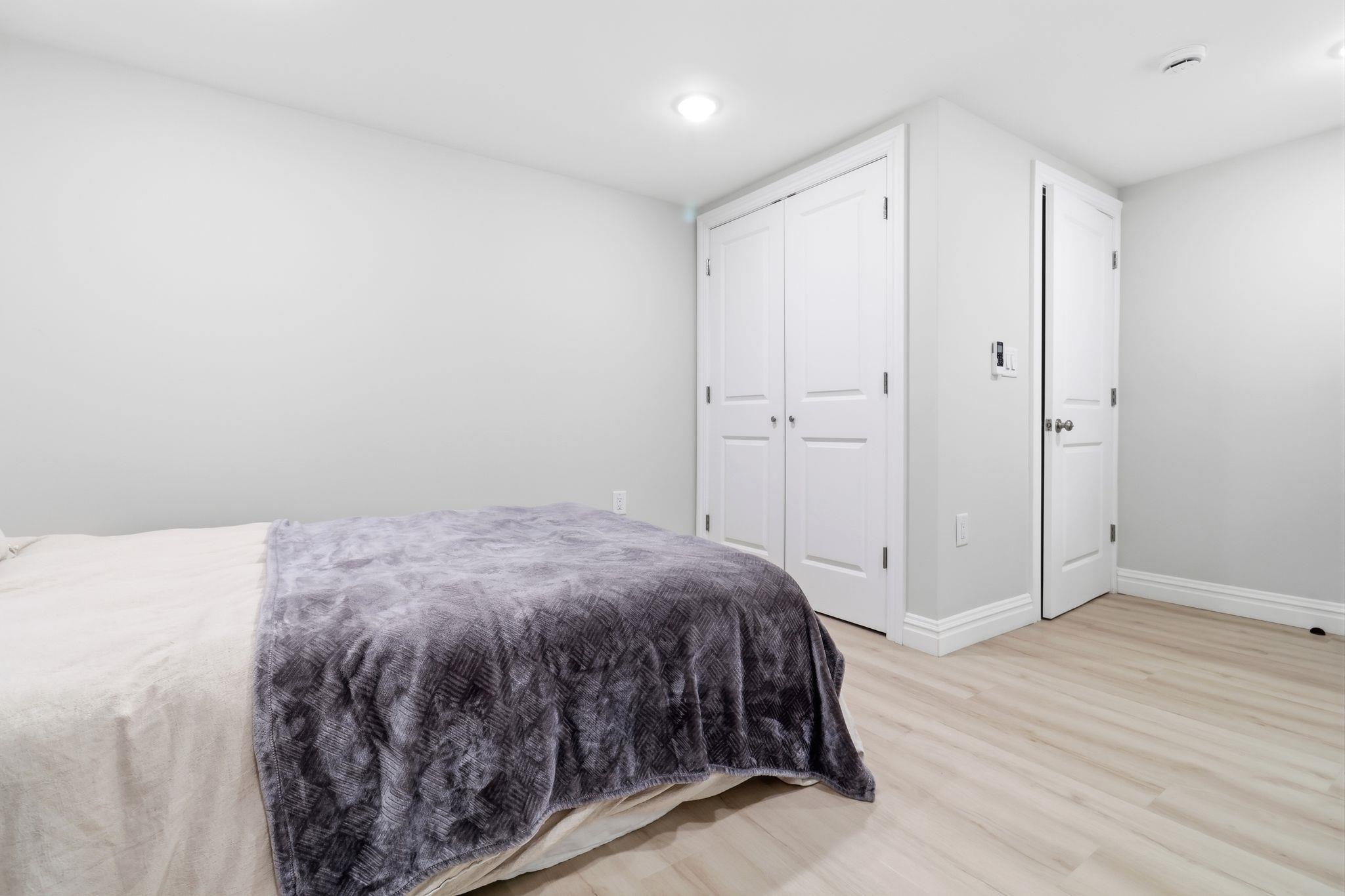 461 PAVONIA AVE Unit: 1