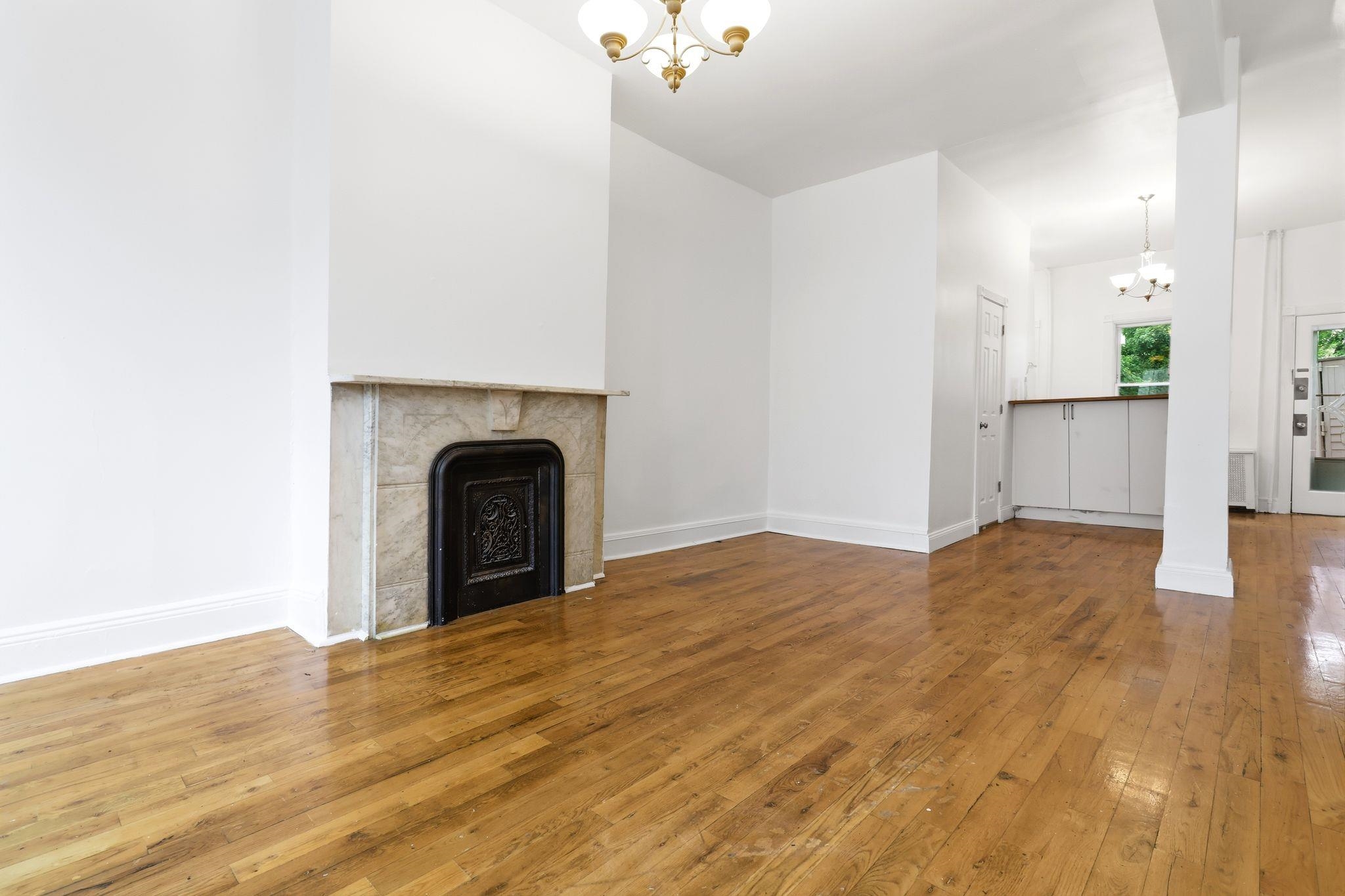 491 MERCER ST Unit: 2