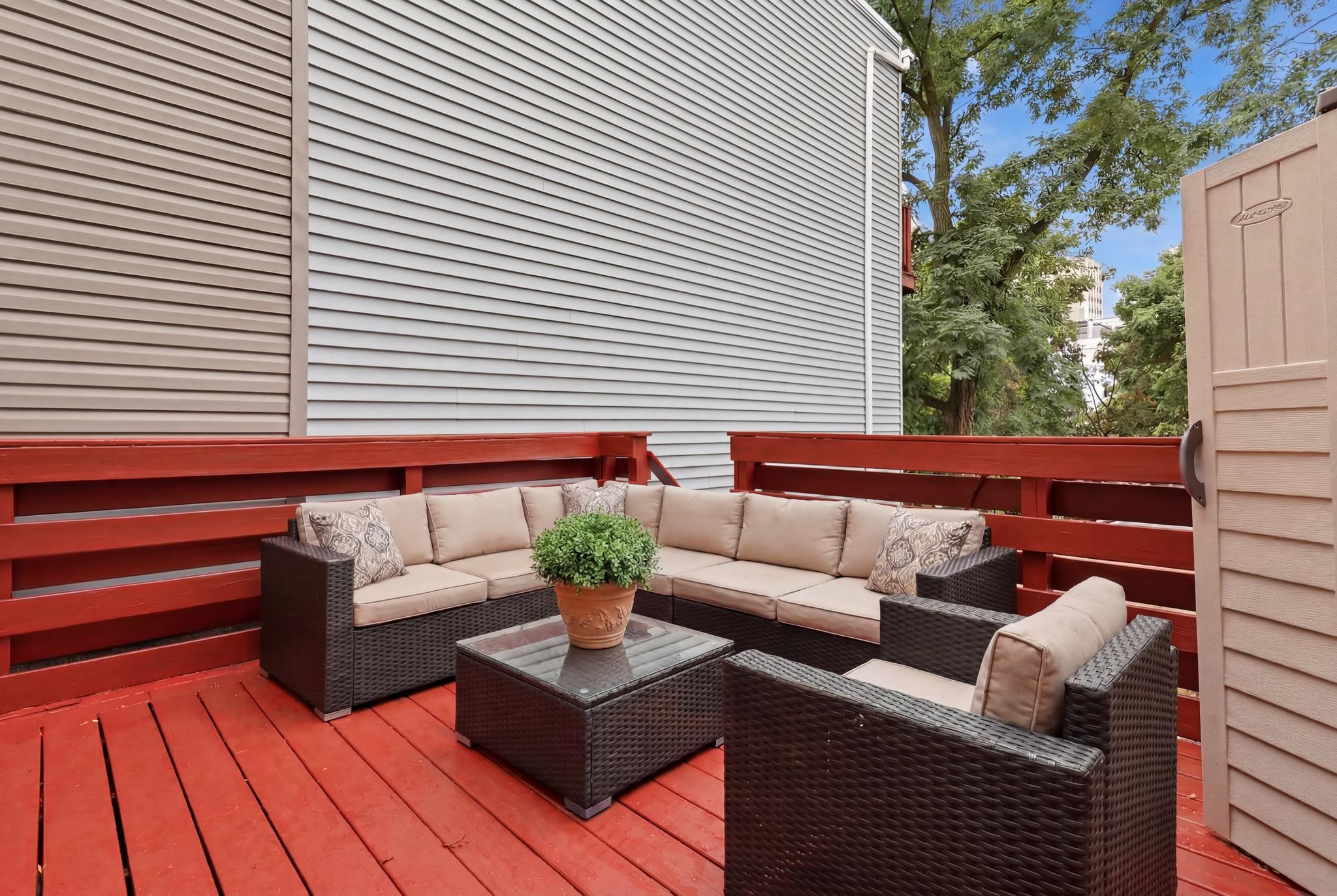 491 MERCER ST Unit: 2