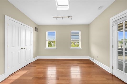 240 CLENDENNY AVE Unit: 5A