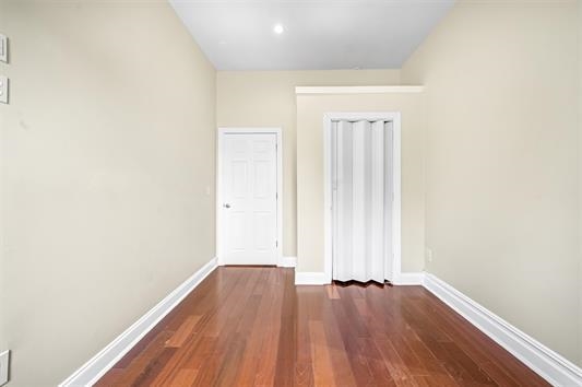 240 CLENDENNY AVE Unit: 5A