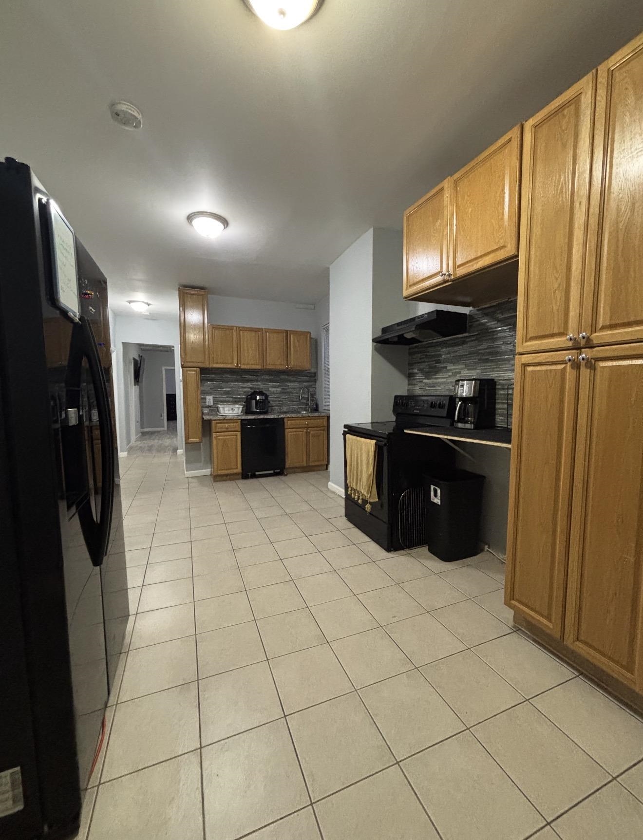 764 SOUTH 16TH ST Unit: 2