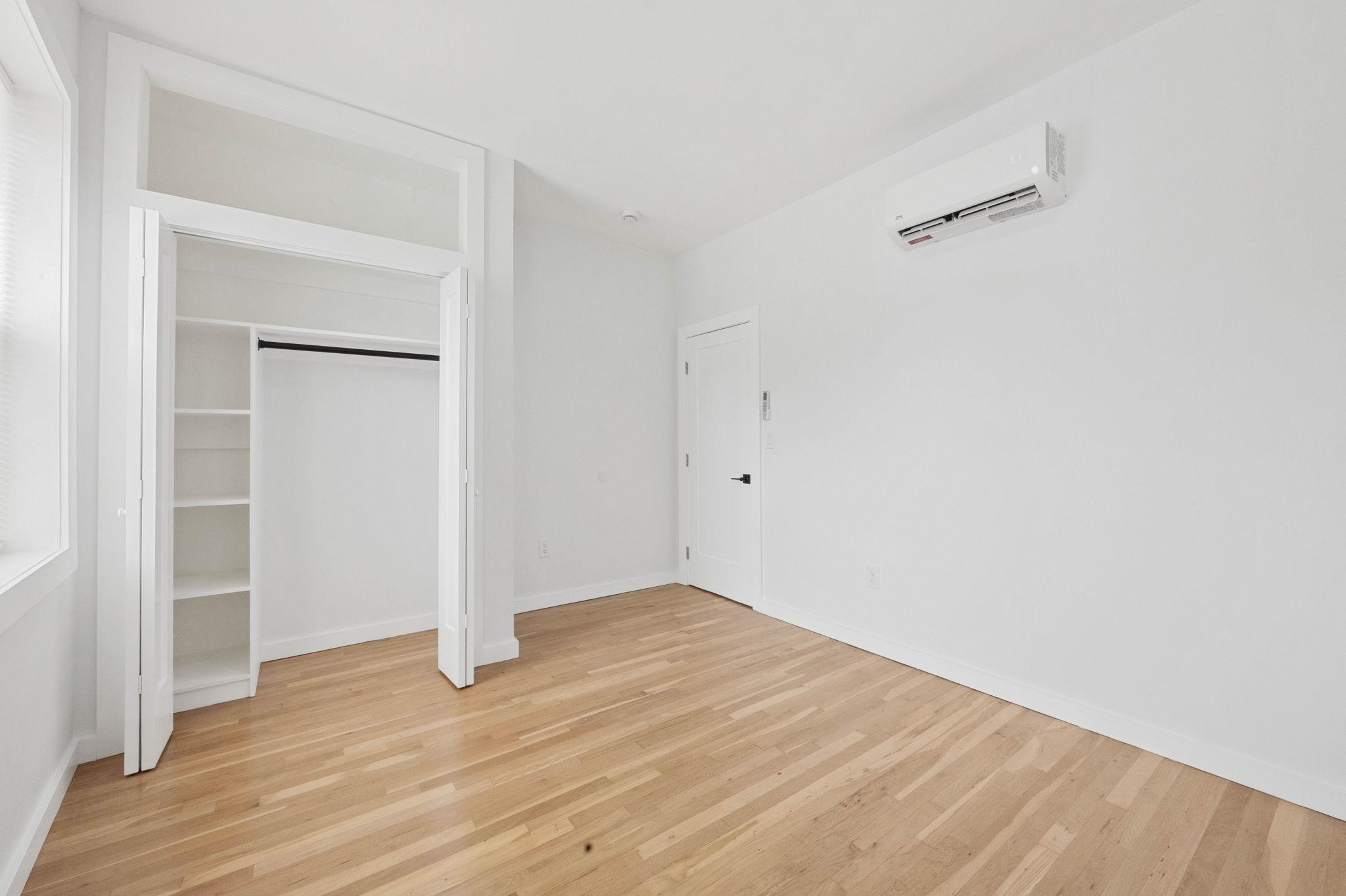294 HOBOKEN AVE Unit: 1
