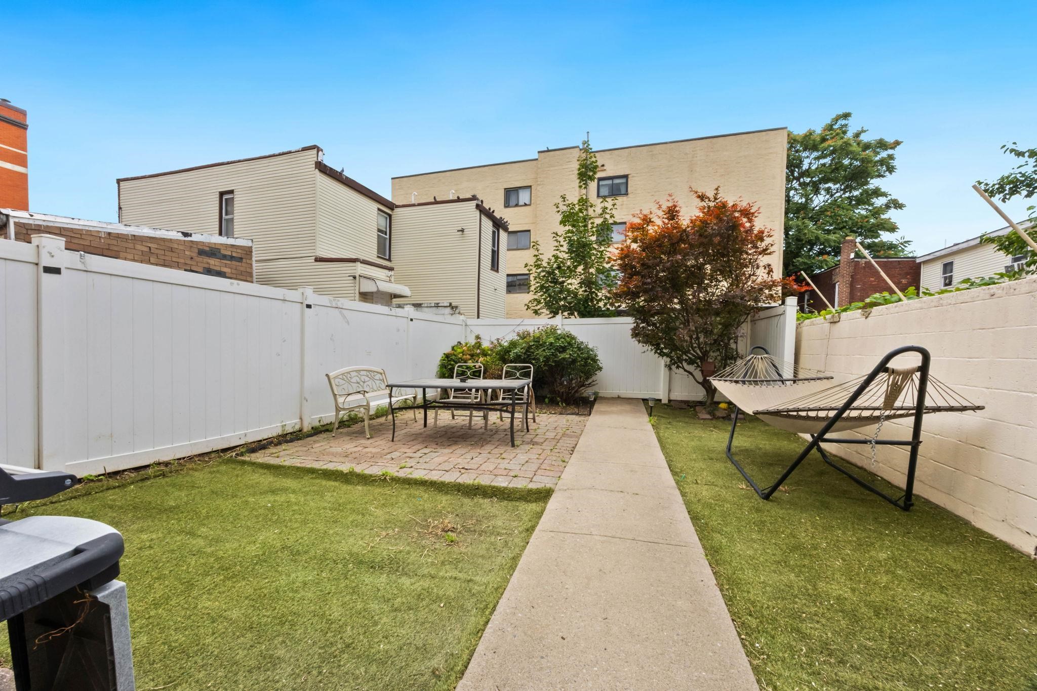 3805 PALISADE AVE Unit: 3