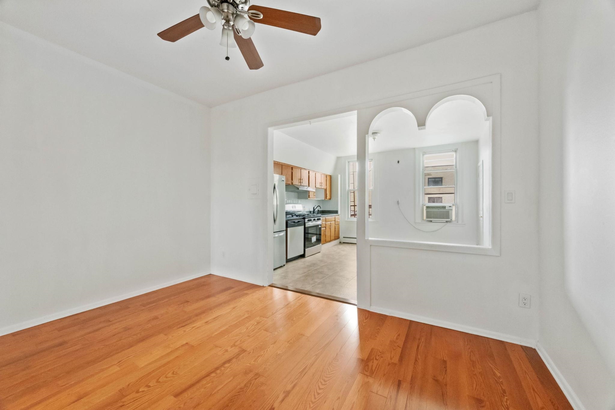3805 PALISADE AVE Unit: 3