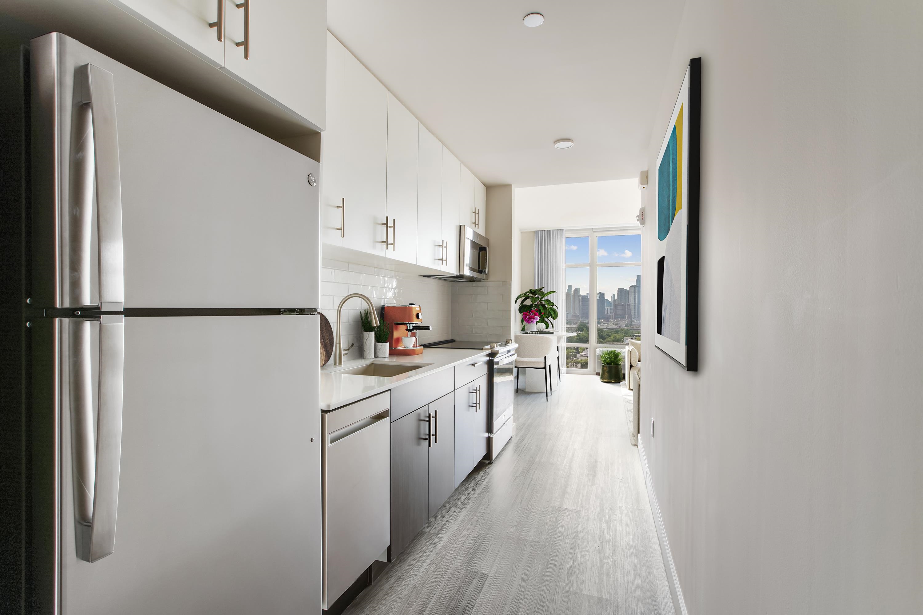 413 SUMMIT AVE Unit: 603