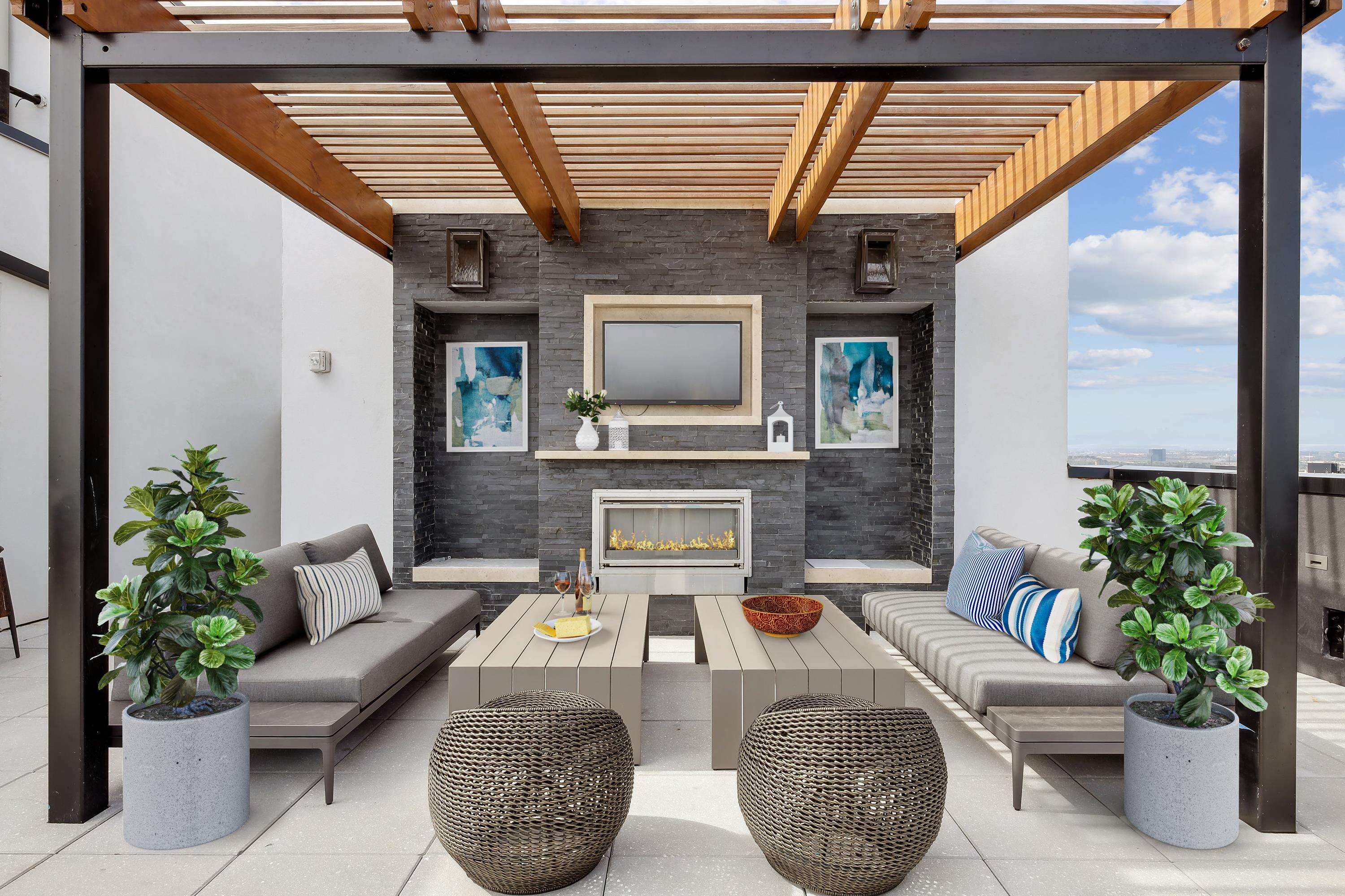 413 SUMMIT AVE Unit: 603