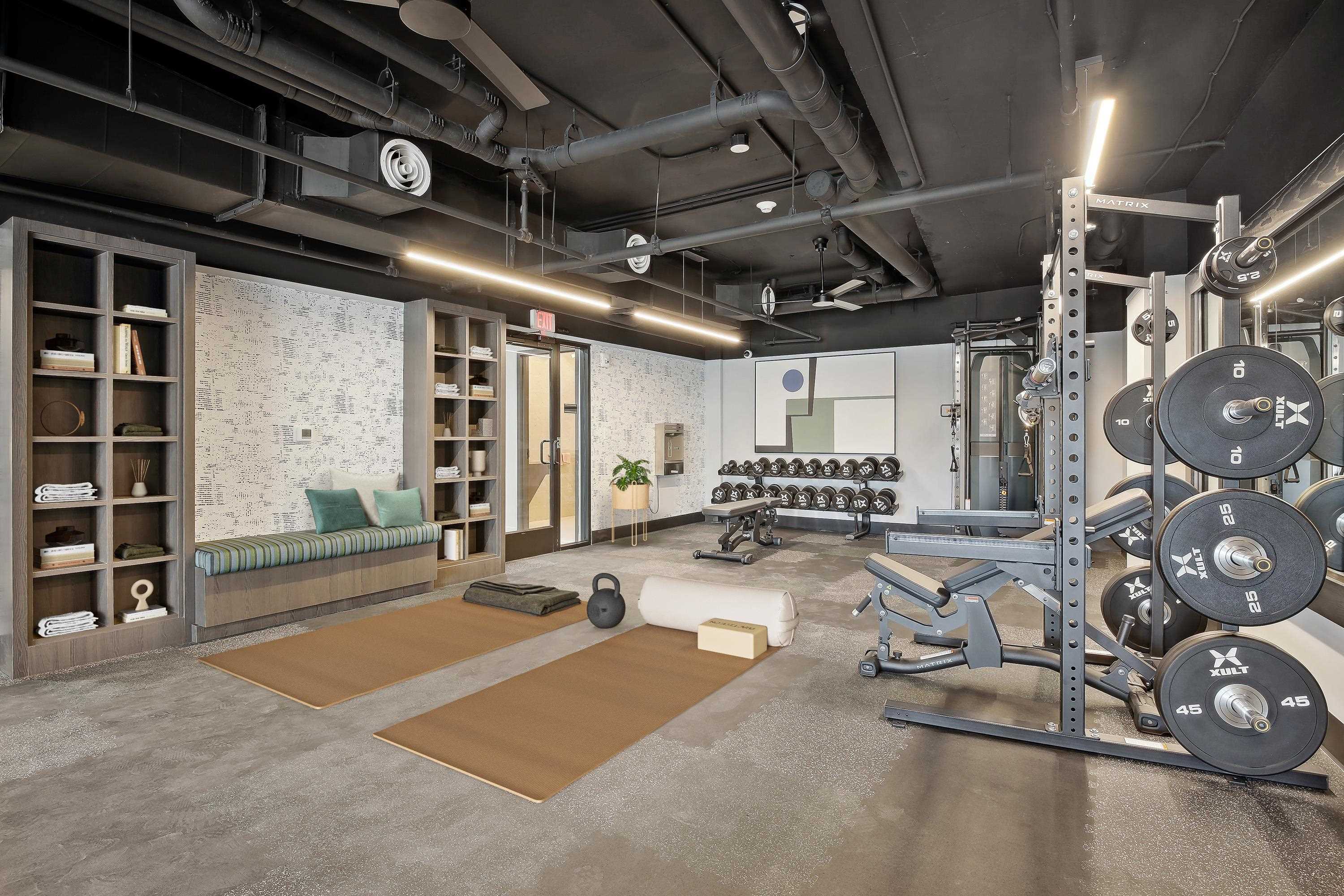 413 SUMMIT AVE Unit: 711