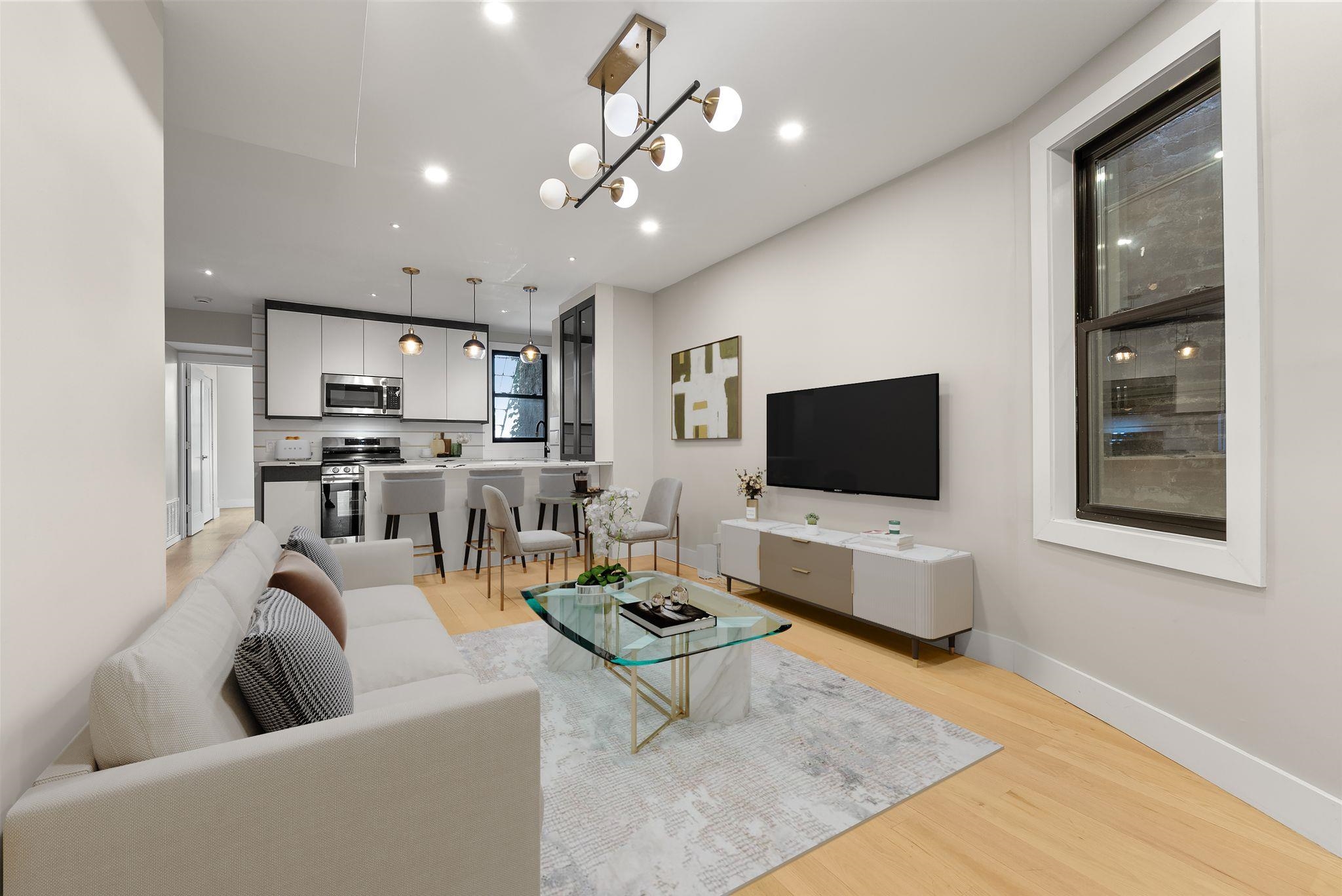116 BOORAEM AVE Unit: 2