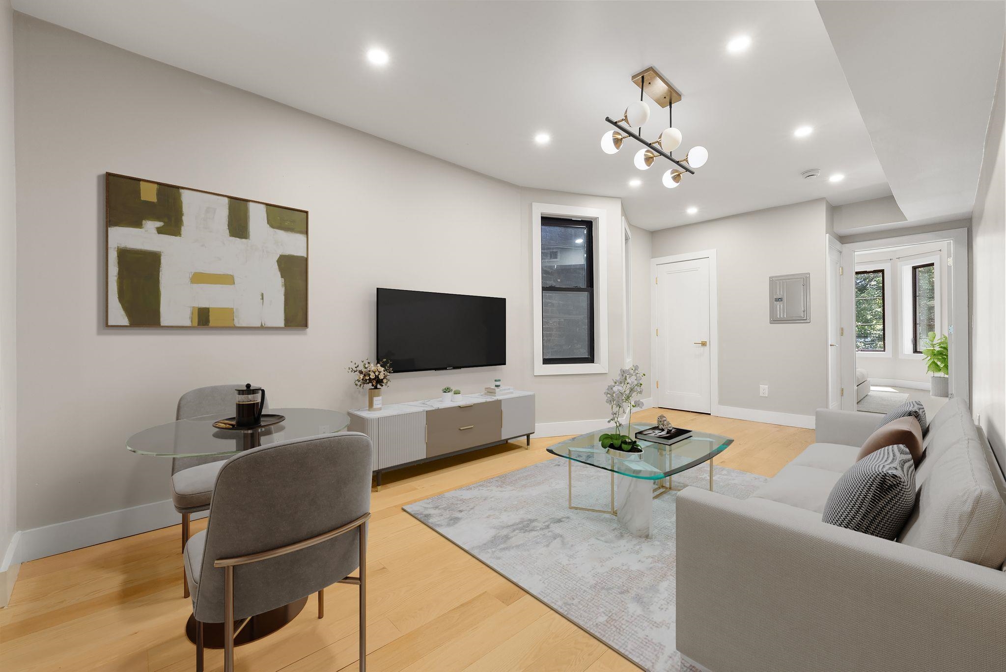 116 BOORAEM AVE Unit: 2