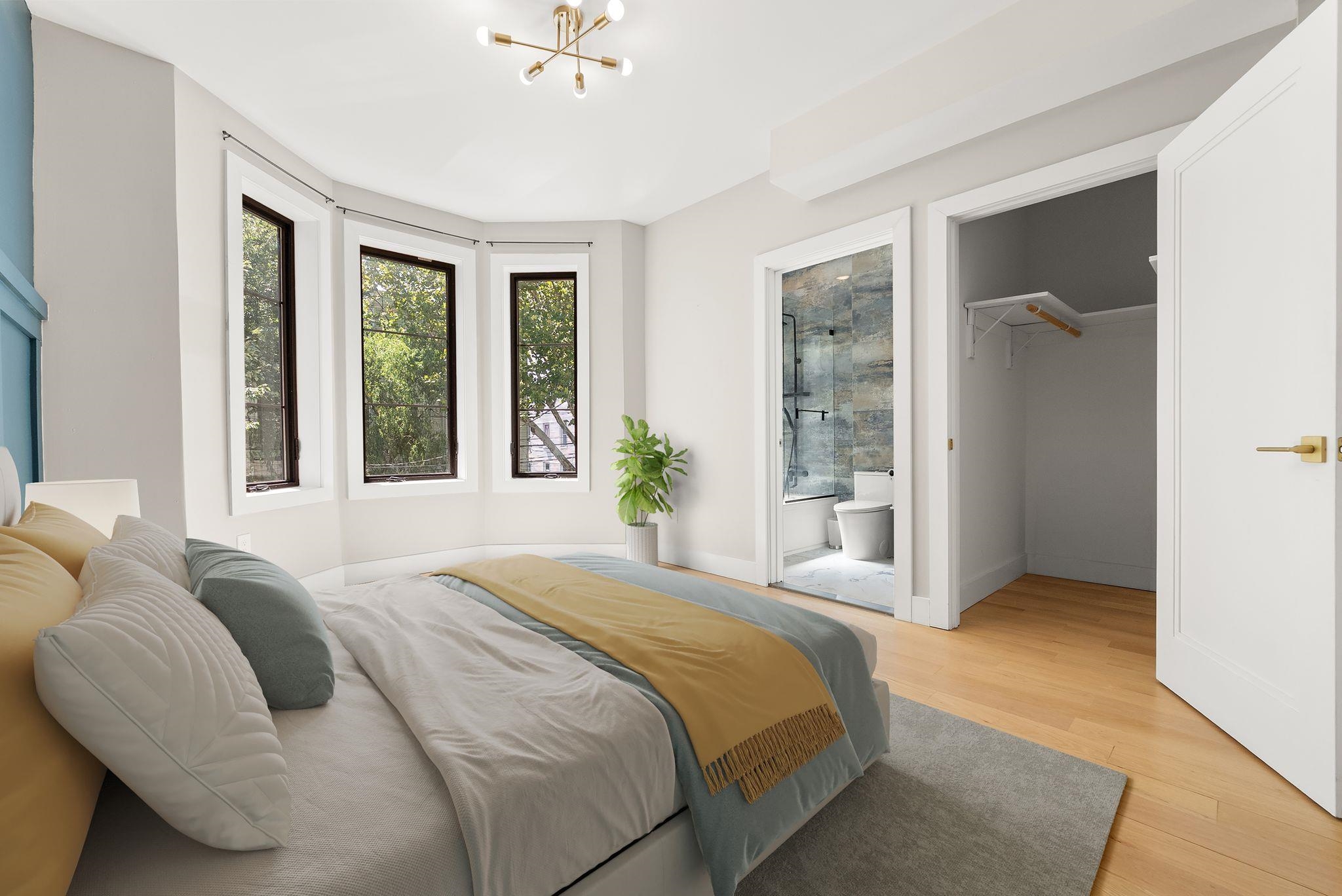 116 BOORAEM AVE Unit: 2