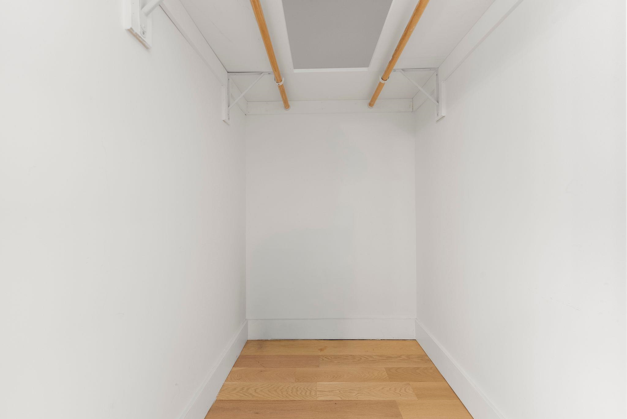 116 BOORAEM AVE Unit: 2