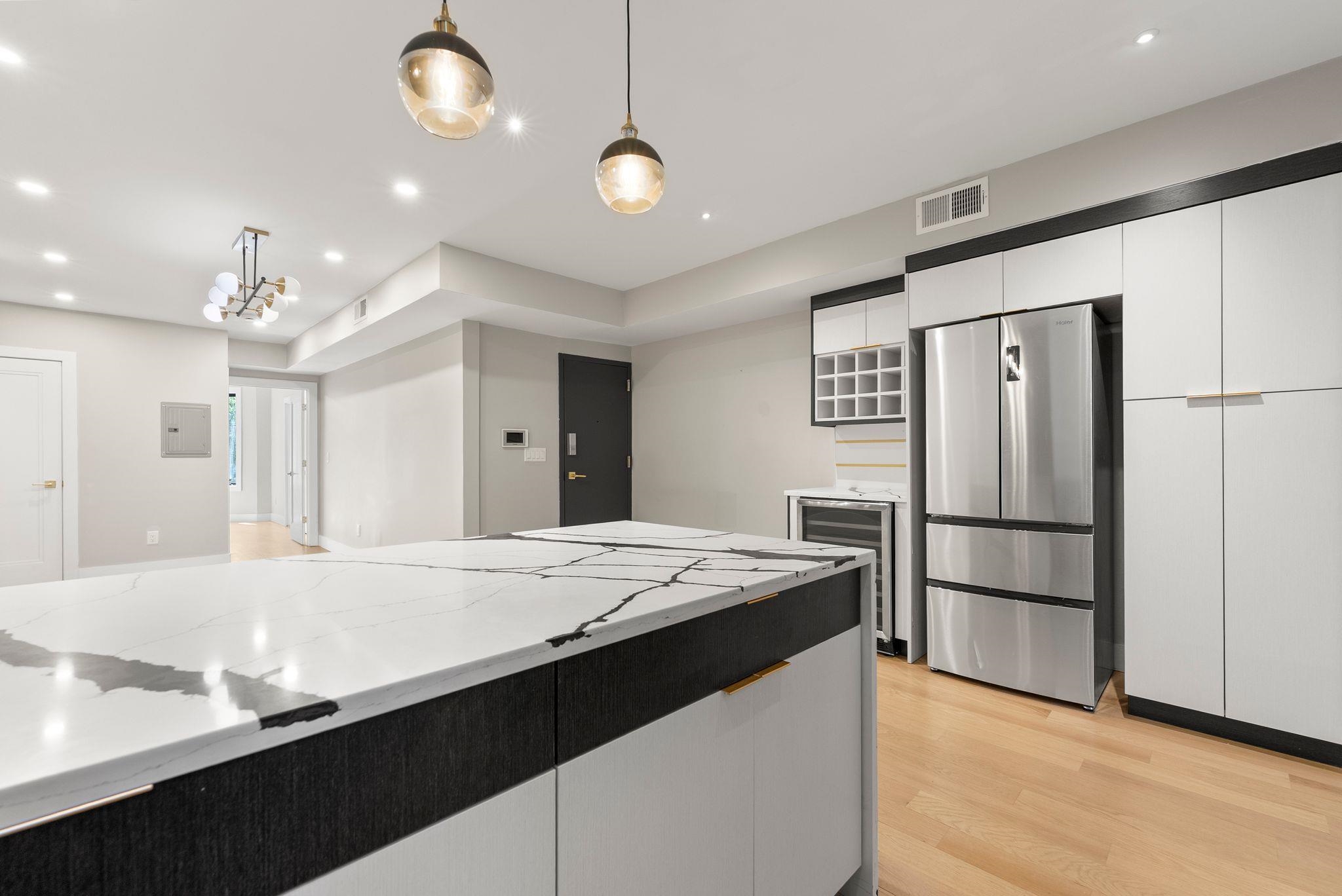 116 BOORAEM AVE Unit: 2