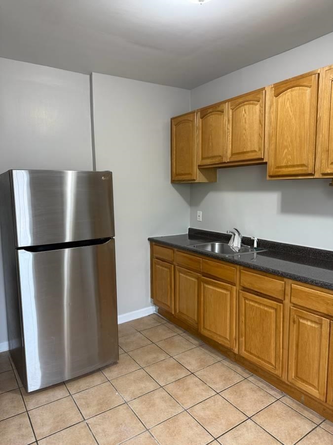 631 GARFIELD AVE Unit: 2