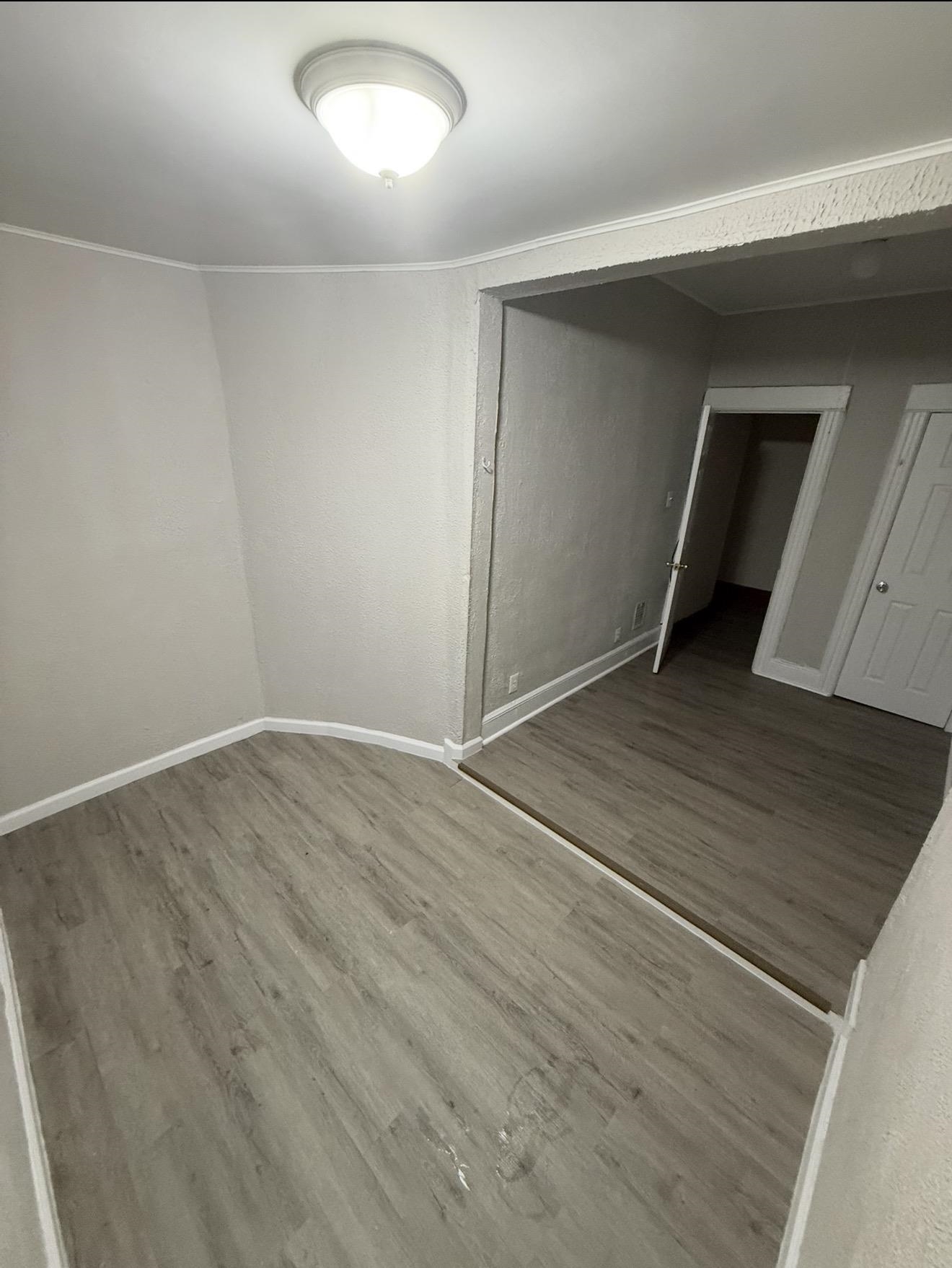 631 GARFIELD AVE Unit: 2