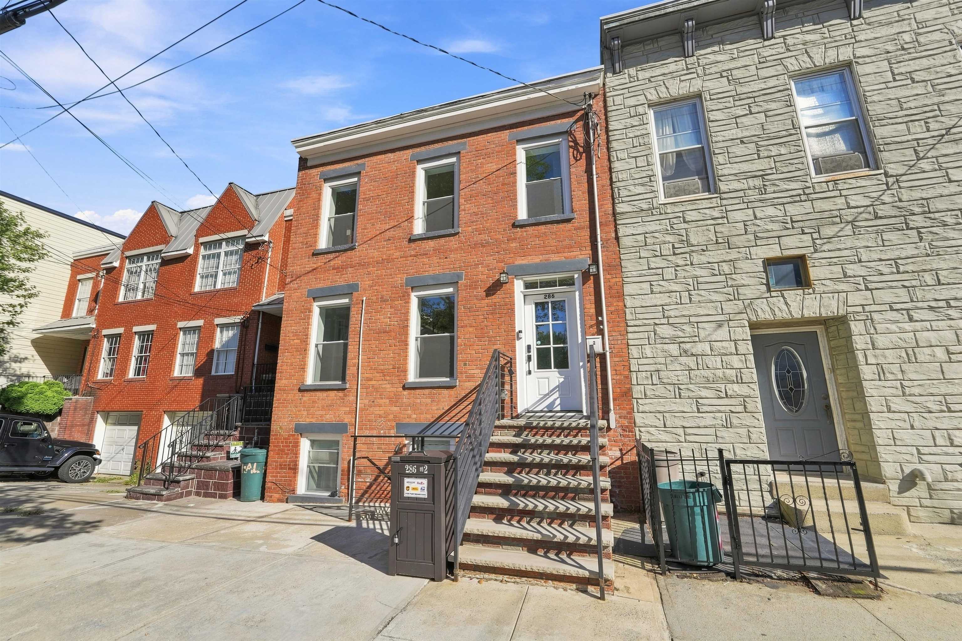 286 HALLADAY ST