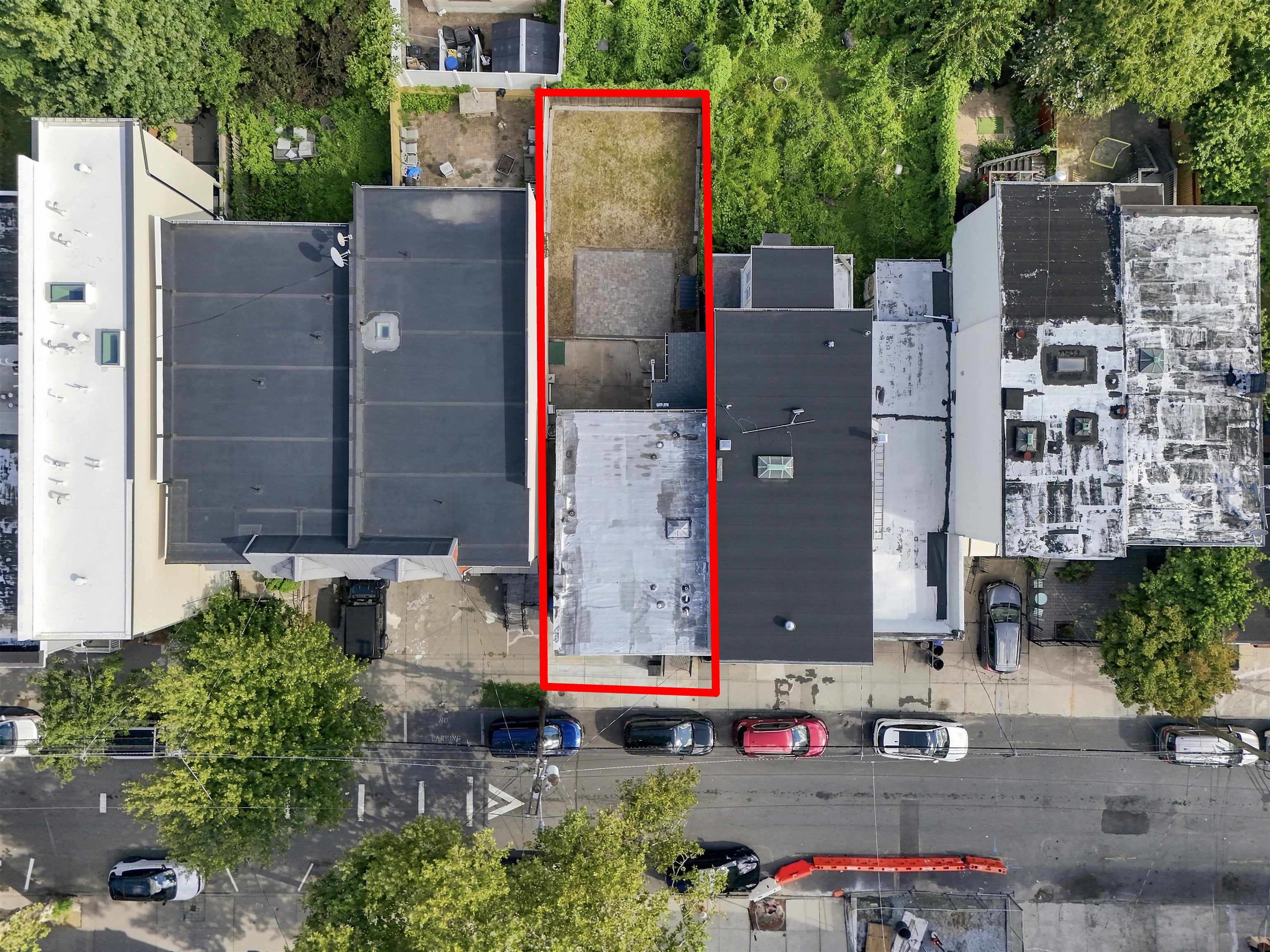 286 HALLADAY ST