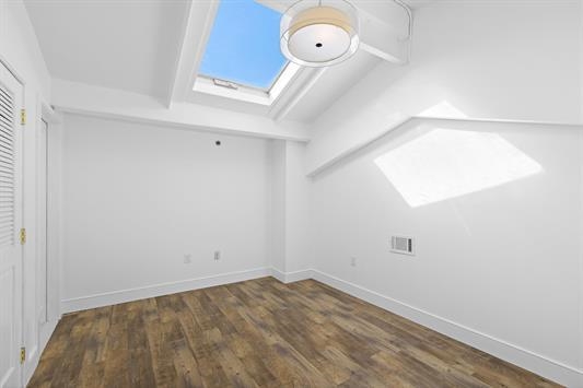 300 COMMUNIPAW AVE Unit: 310