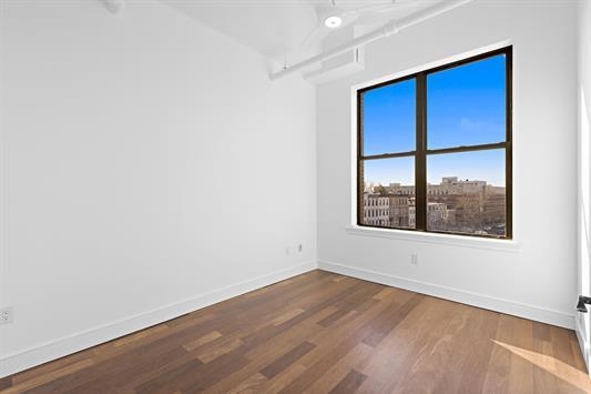 300 COMMUNIPAW AVE Unit: 310