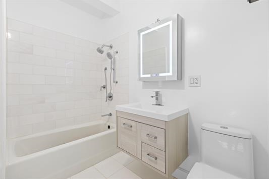 300 COMMUNIPAW AVE Unit: 310