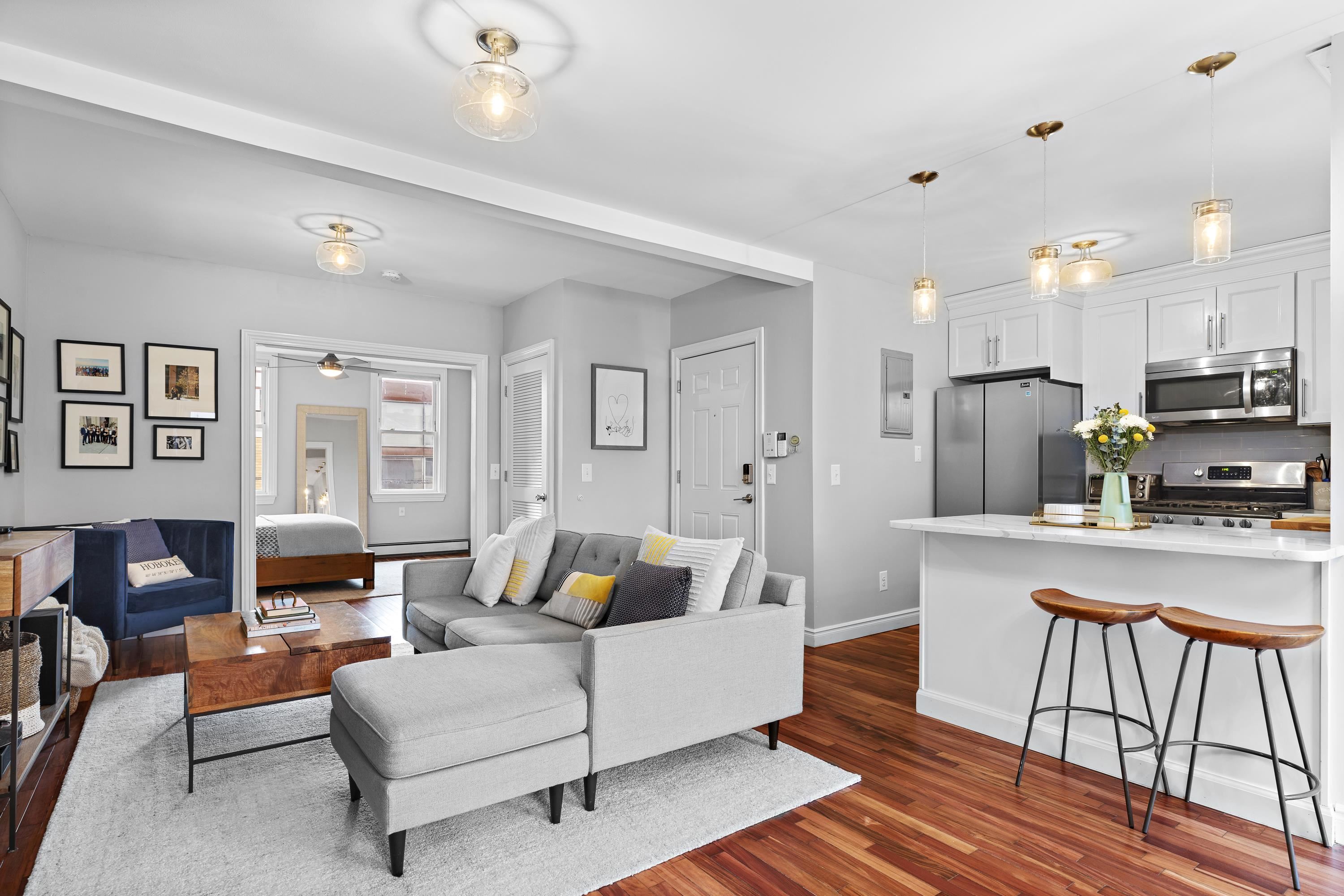 326 MADISON ST Unit: 4