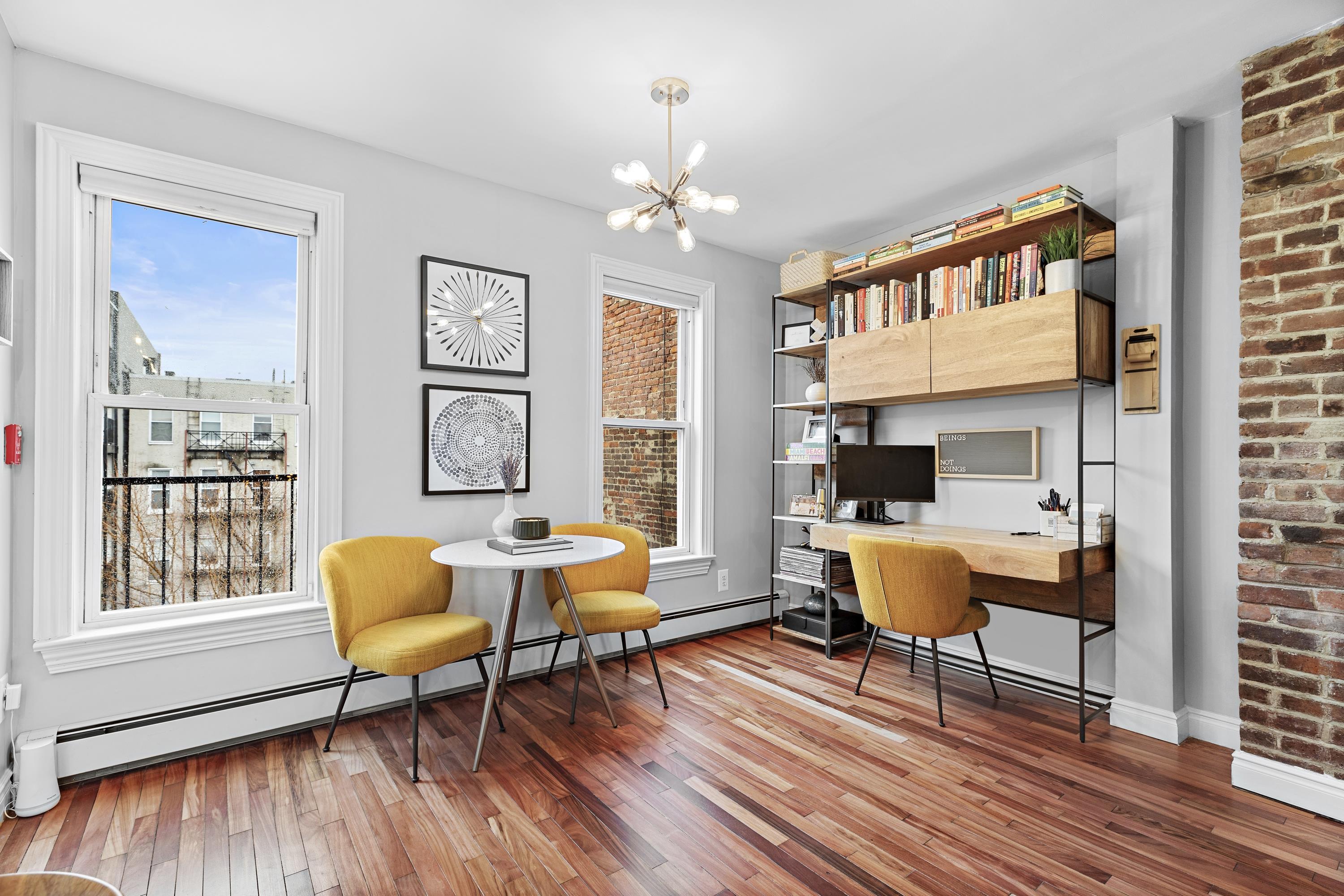 326 MADISON ST Unit: 4