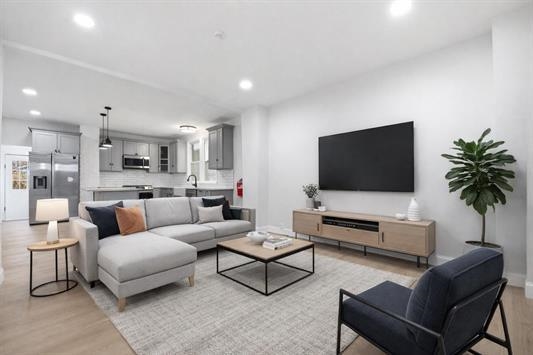 139 WEST 51ST ST