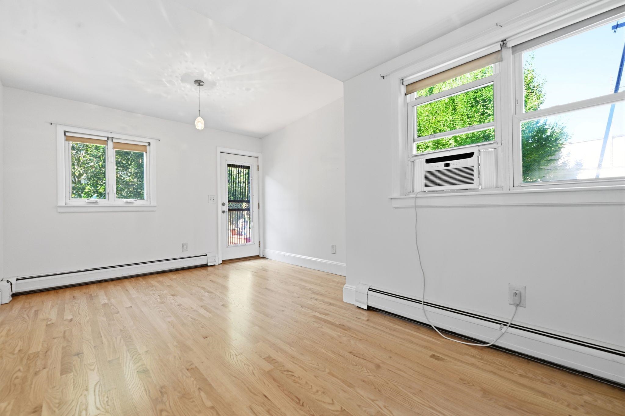 245 3RD ST Unit: 1