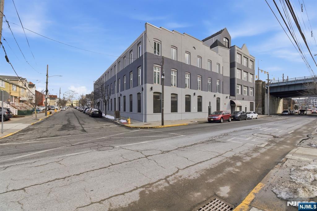 308-310 Passaic Avenue 215