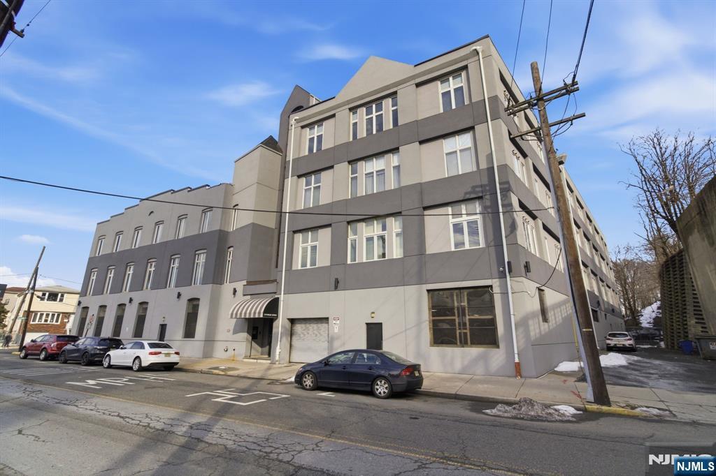 308-310 Passaic Avenue 215