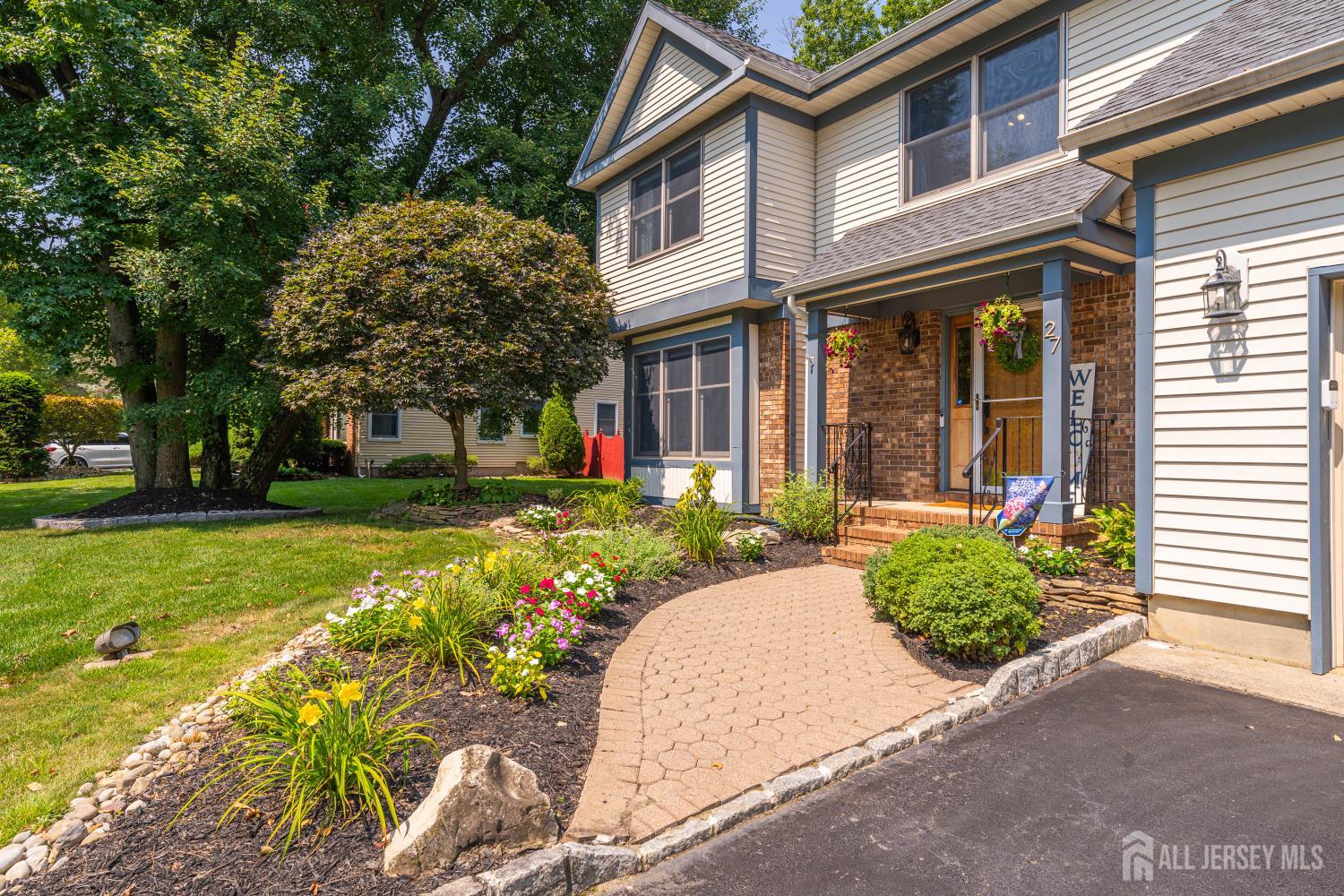 27 Oakland Road