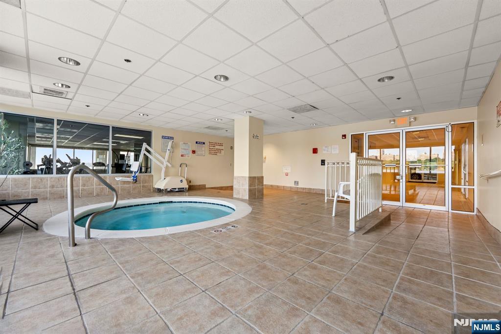 242 The Promenade 242