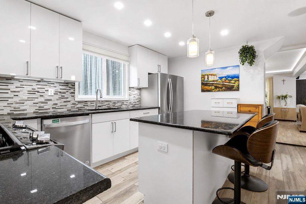 13-23 5th Street