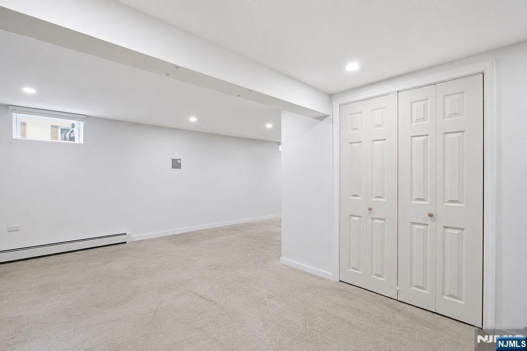 13-23 5th Street