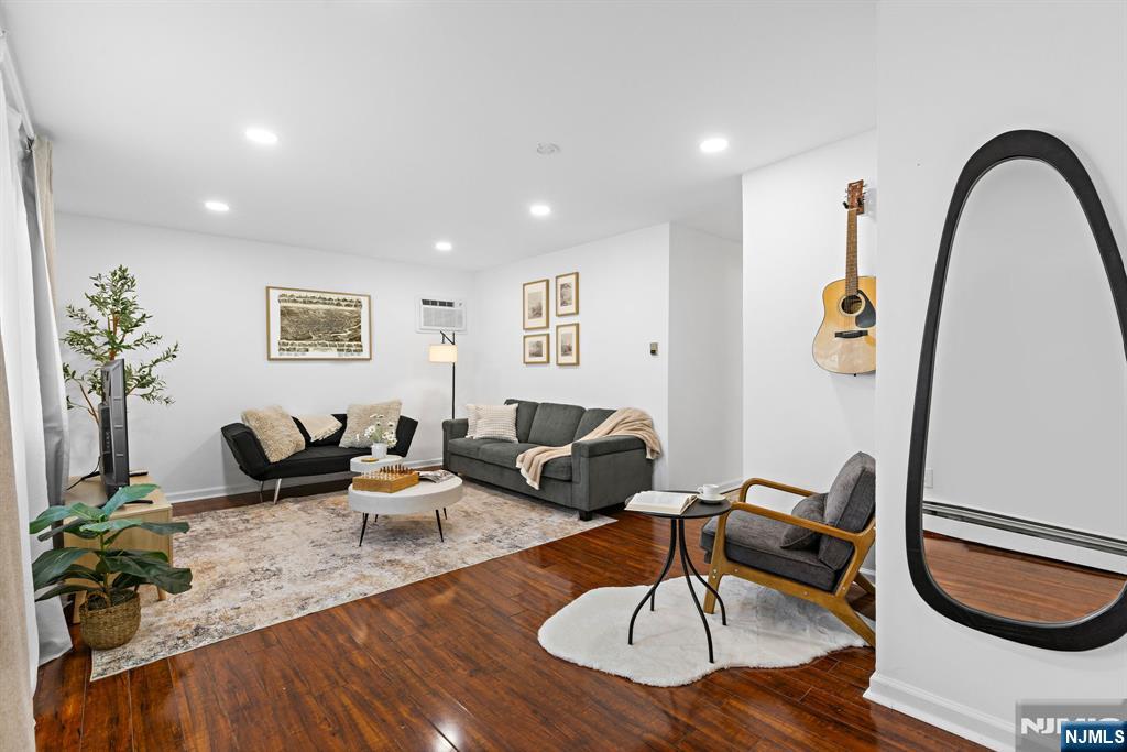 174 Clay Street 1