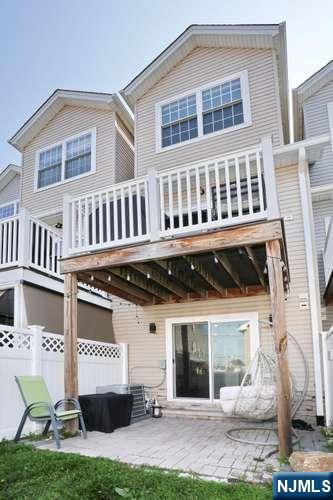 93 Prospect Street 3
