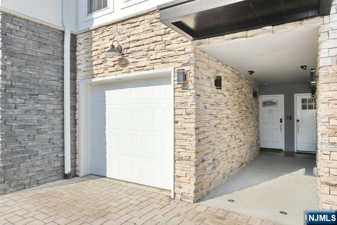 93 Prospect Street 3