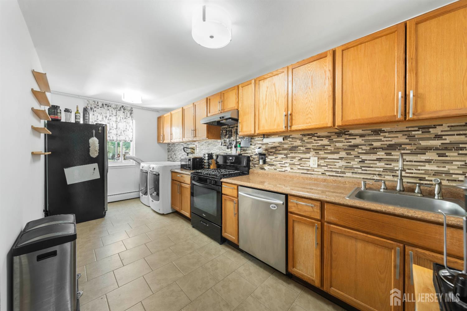 20 Lake Avenue # 2B