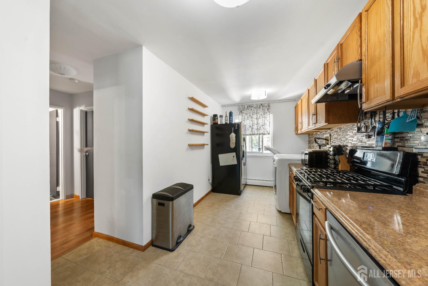 20 Lake Avenue # 2B