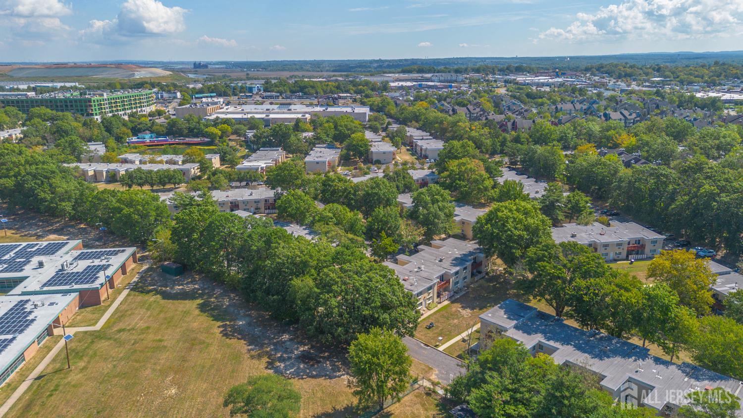 20 Lake Avenue # 2B