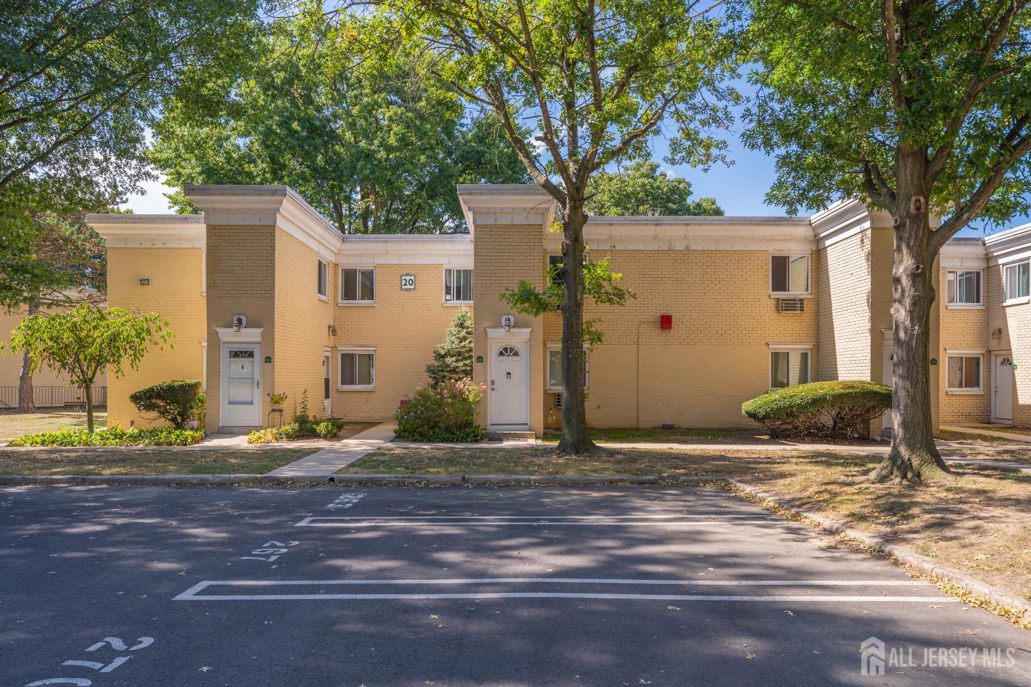 20 Lake Avenue # 2B