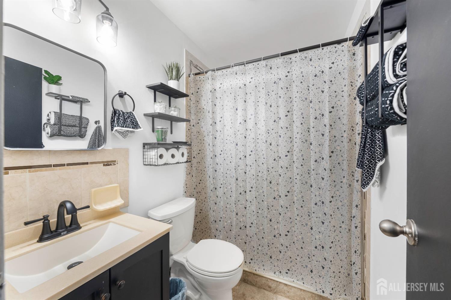 20 Lake Avenue # 2B